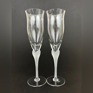 Mikasa ~ SEA MIST ~ Frosted Stem ~ Champagne Flutes (2) ~ EPC